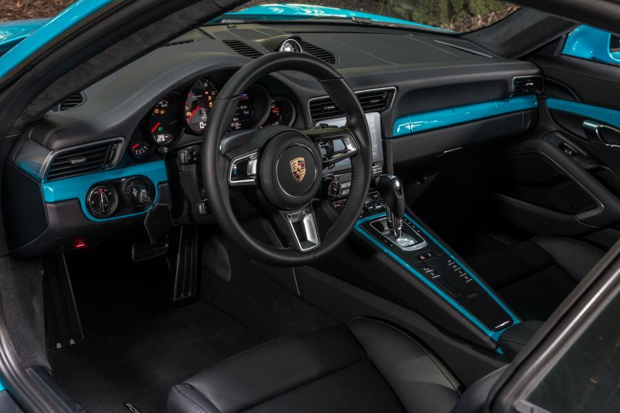  Porsche 911 Carrera S Coupe 2016 года  (US) (фото 4 из 4)